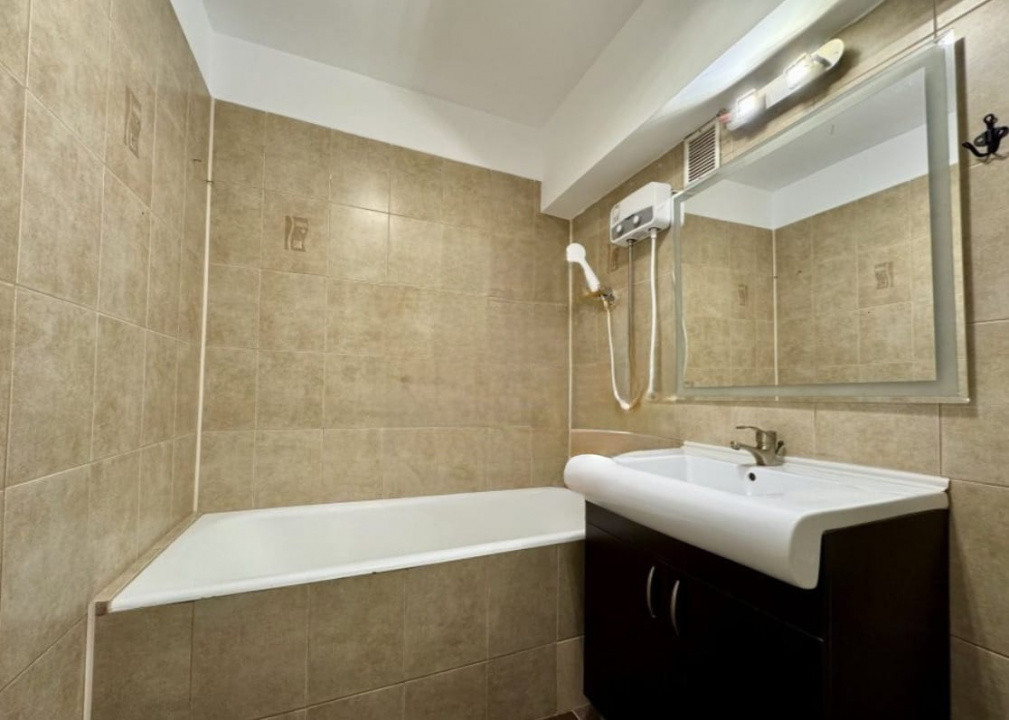 Apartament 3 camere | 2 bai | Piata Romana