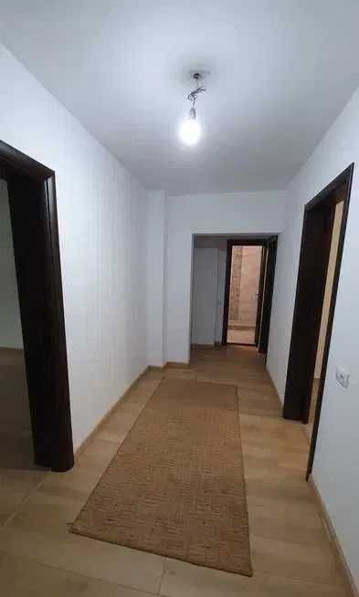 Apartament 3 camere Barbu Văcărescu