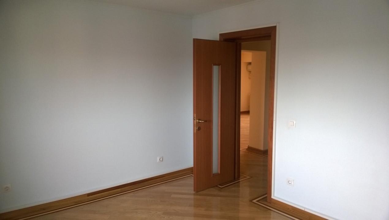 Spatiu de birouri | 4 camere | Unirii - Rond Alba Iulia