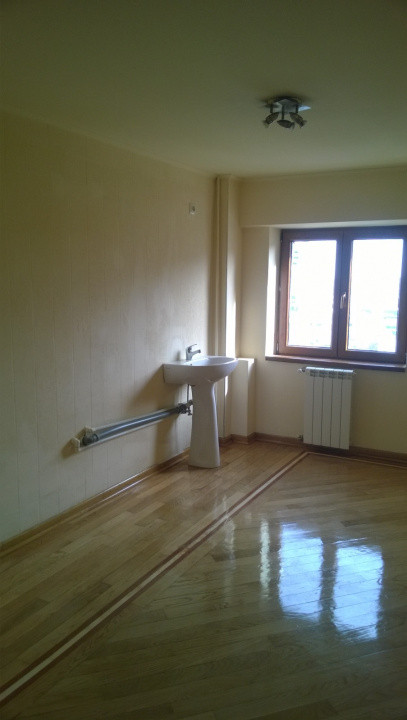 Spatiu de birouri | 4 camere | Unirii - Rond Alba Iulia
