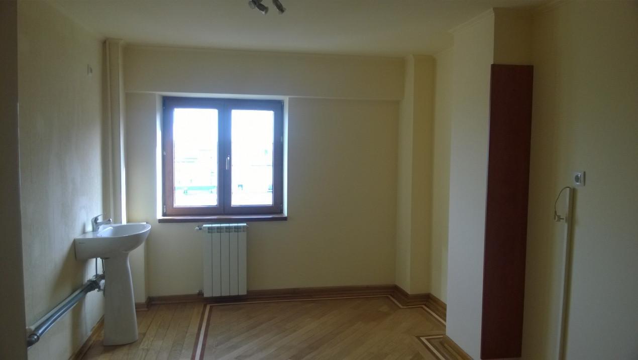 Spatiu de birouri | 4 camere | Unirii - Rond Alba Iulia