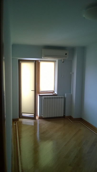 Spatiu de birouri | 4 camere | Unirii - Rond Alba Iulia