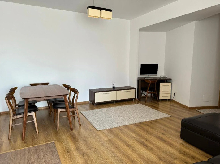 Apartament 3 camere | Centrala proprie | Parcare | Obor