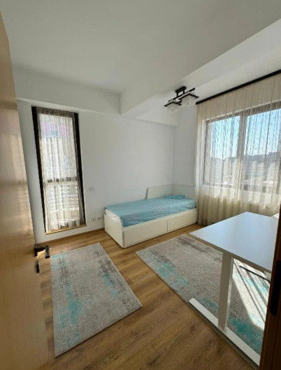 Apartament 3 camere | Centrala proprie | Parcare | Obor