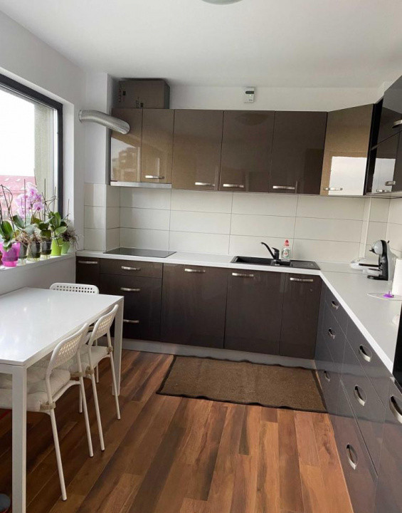 Apartament 3 camere | Buna Ziua