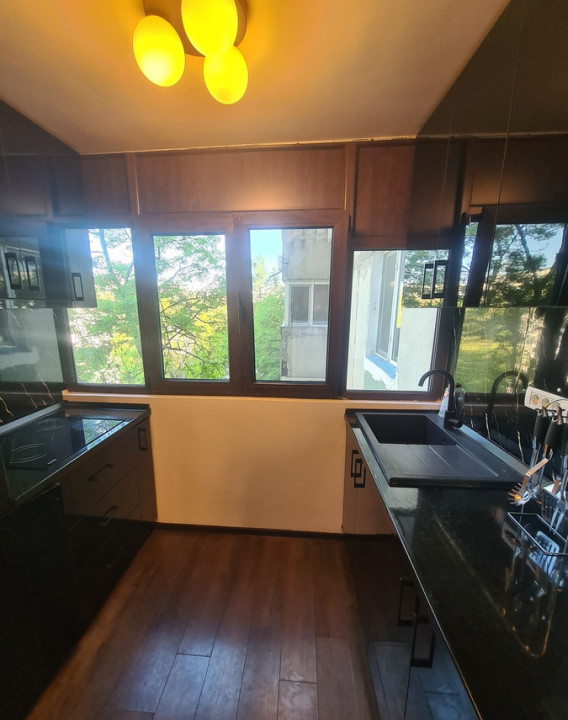 Apartament 4 camere | 2 bai | 84mp | Crangasi 