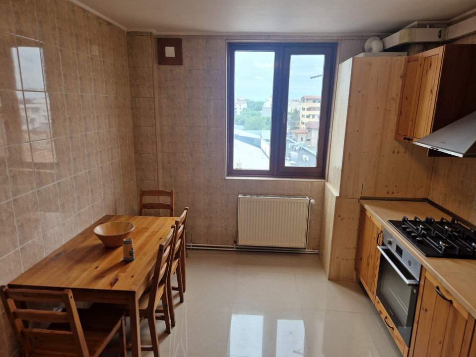 Apartament 3 camere Parcul Kiseleff