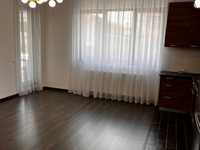 Apartament 2 camere | Nemobilat | 1 Mai