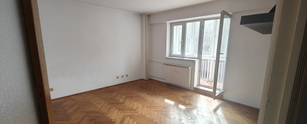 Apartament 3 camere | Nemobilat | Tineretului