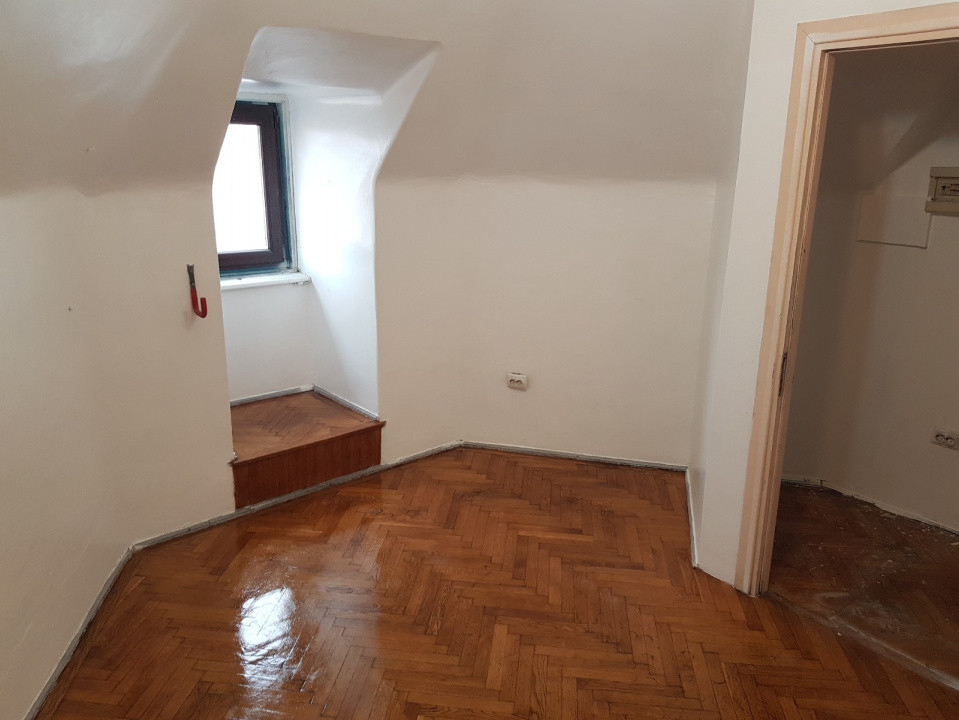 Apartament in vila | 5 camere | Parcul Carol