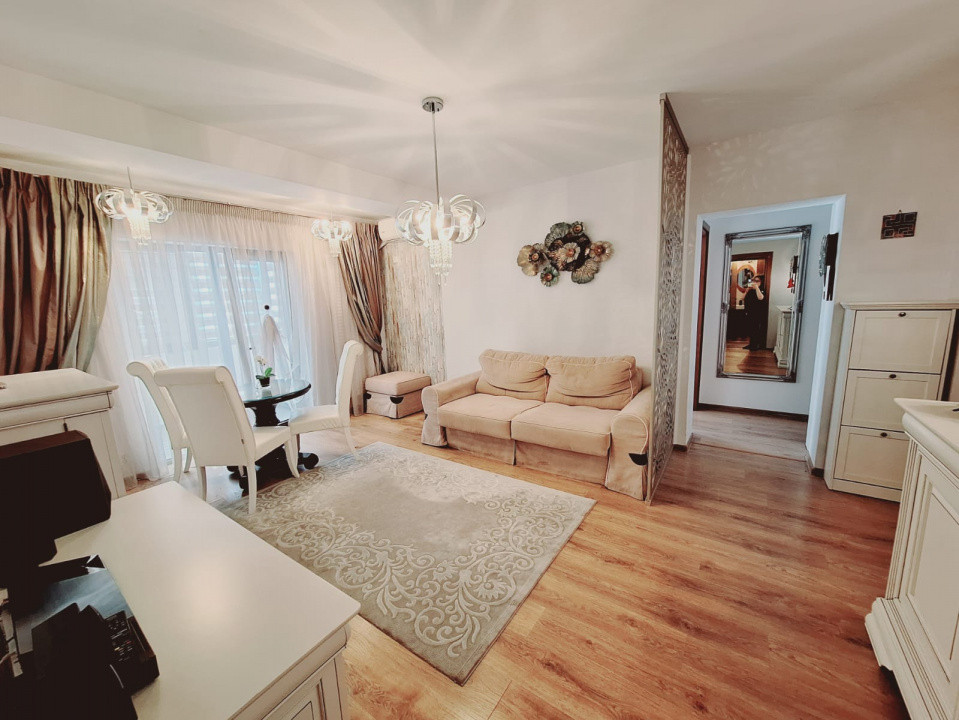 Apartament 3 camere | Ștefan cel Mare | parcare inclusă