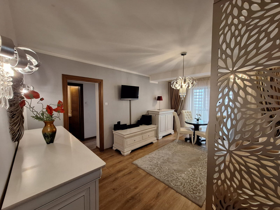 Apartament 3 camere | Ștefan cel Mare | parcare inclusă