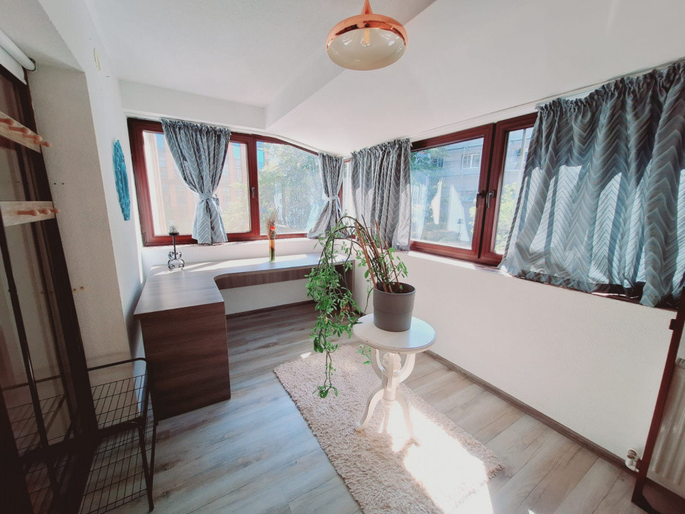 Apartament 3 camere | Ștefan cel Mare | parcare inclusă