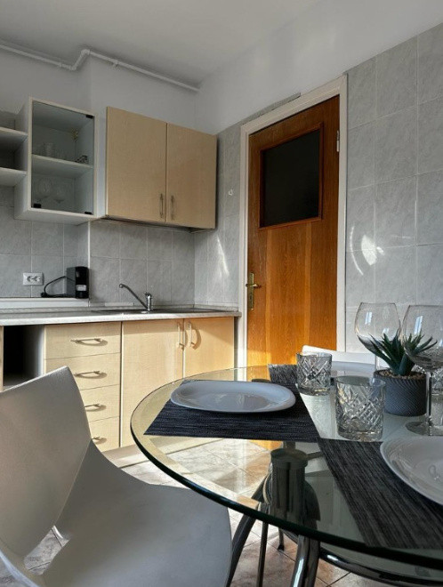Apartament 2 camere | Decomandat | Nerva Traian