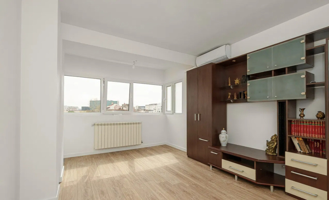 Apartament 3 camere pretabil birou - 13 Septembrie - Palatul Parlamentului