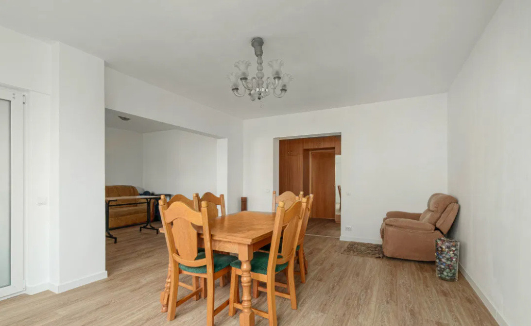 Apartament 3 camere pretabil birou - 13 Septembrie - Palatul Parlamentului