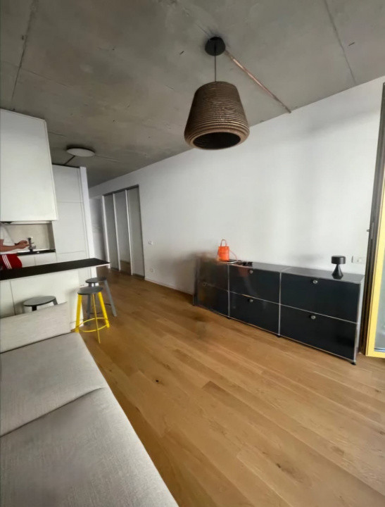Studio modern zonă centrală
