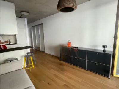Studio modern zonă centrală