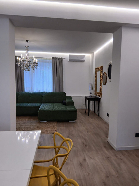 Apartament 3 camere în vilă cu personalitate Calea Călărași