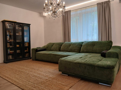 Apartament 3 camere în vilă cu personalitate Calea Călărași