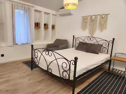 Apartament 3 camere în vilă cu personalitate Calea Călărași