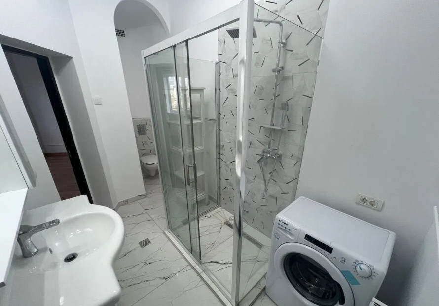 Apartament 3 camere ideal birouri Bulevardul Lascăr Catargiu