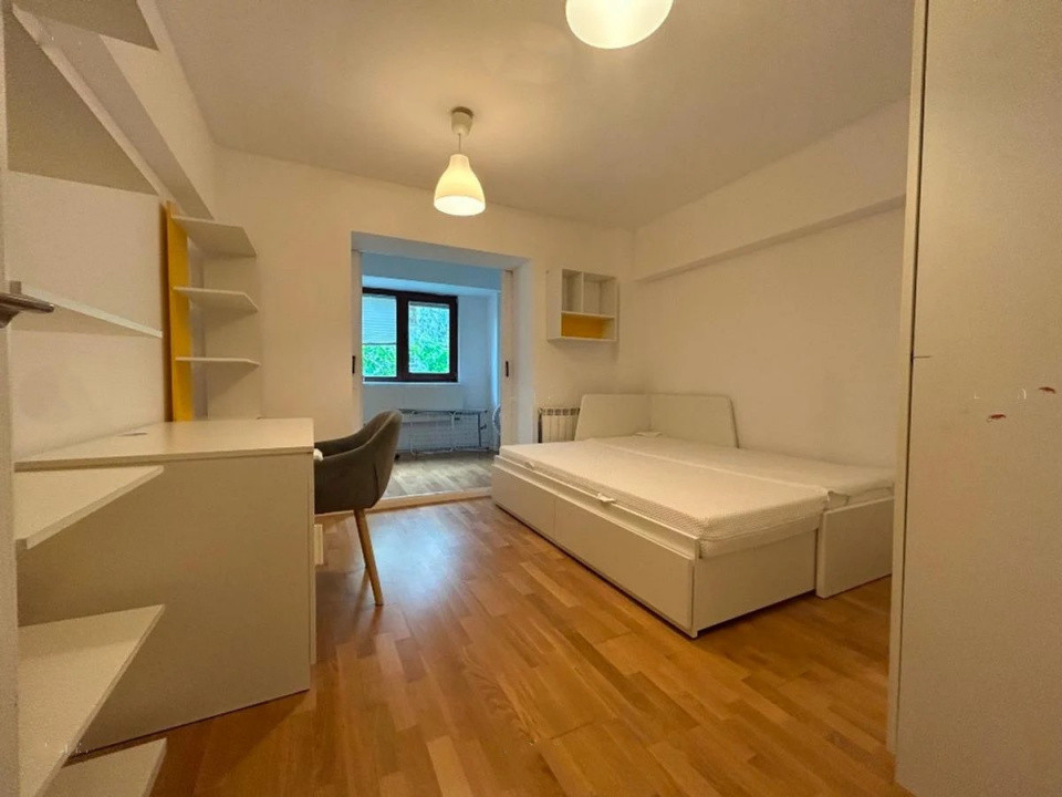 Apartament 3 camere – Splaiul Unirii