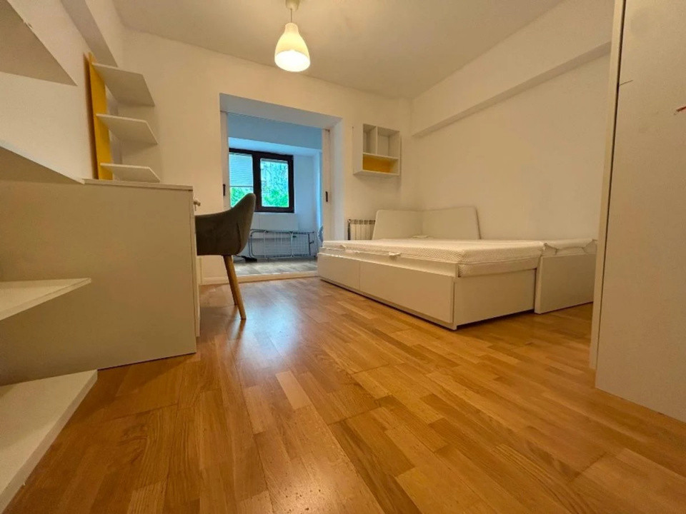Apartament 3 camere – Splaiul Unirii