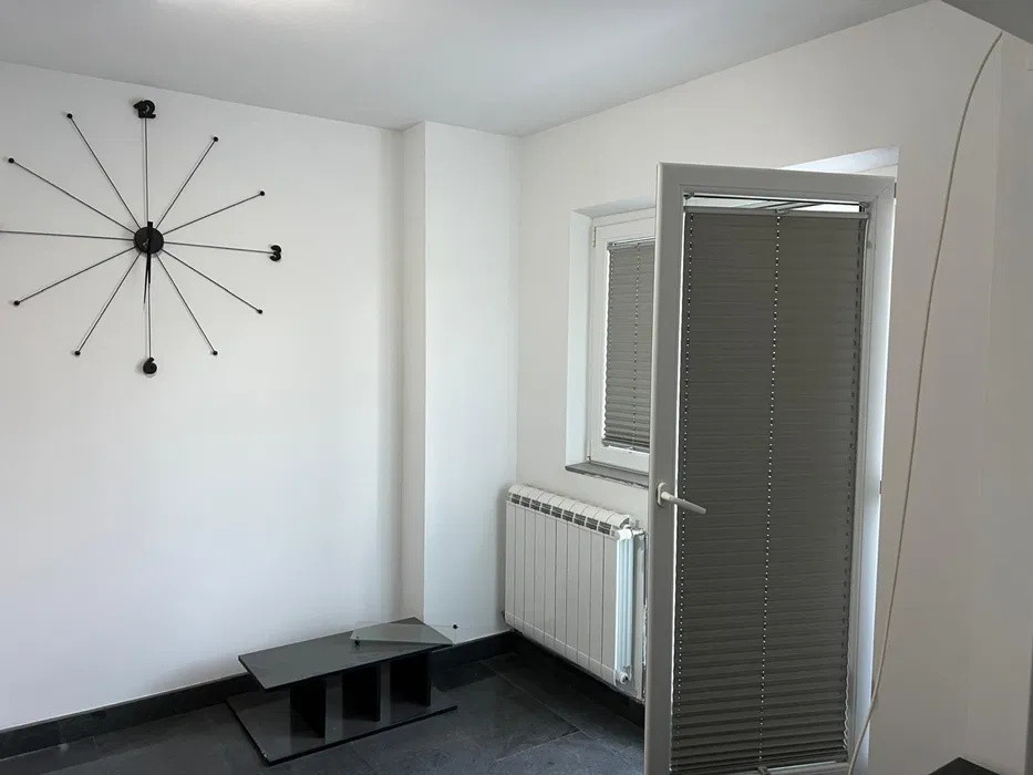 Apartament 4 camere – lângă parcul Carol