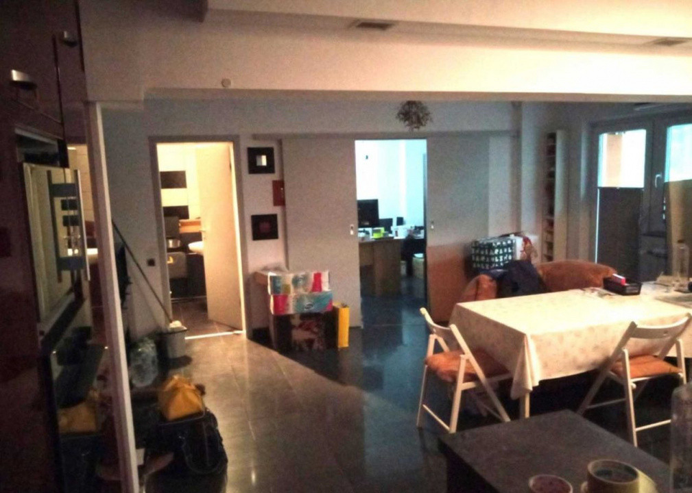 Apartament 4 camere – lângă parcul Carol