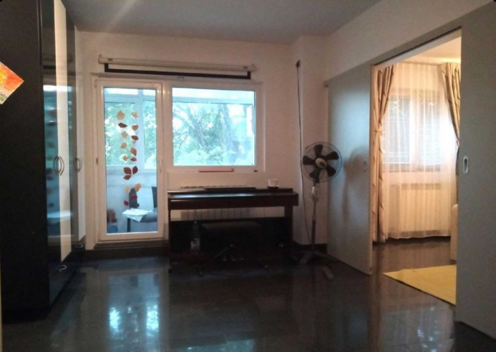 Apartament 4 camere – lângă parcul Carol