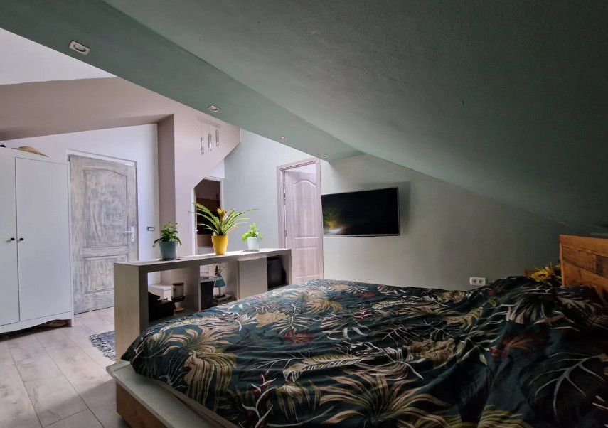 Apartament 3 camere Mansardă Giulești