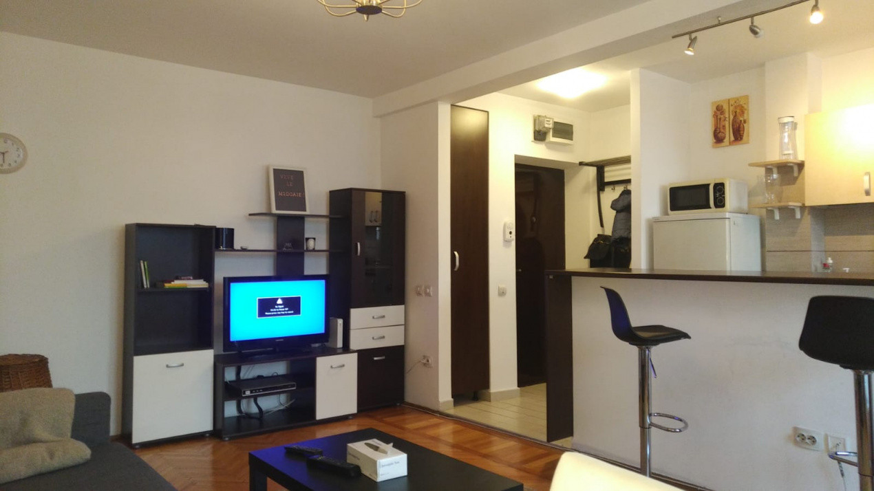 Apartament 2 camere Piața Amzei