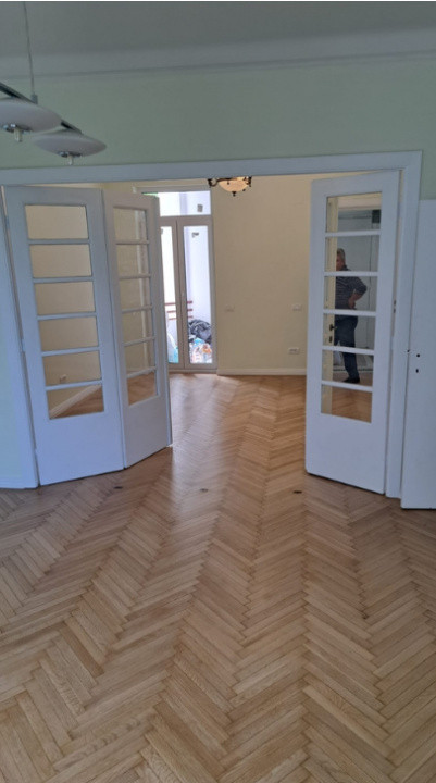 Apartament 4 camere zona Universitate