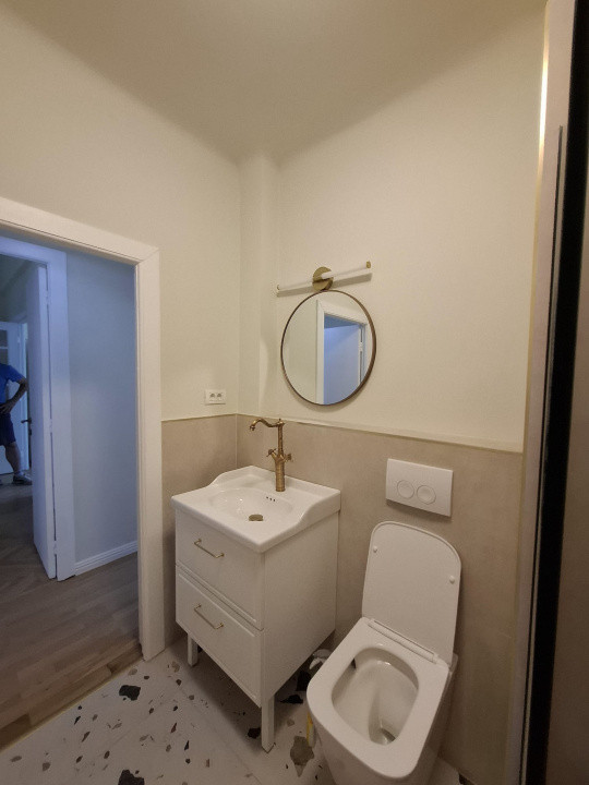 Apartament 4 camere zona Universitate