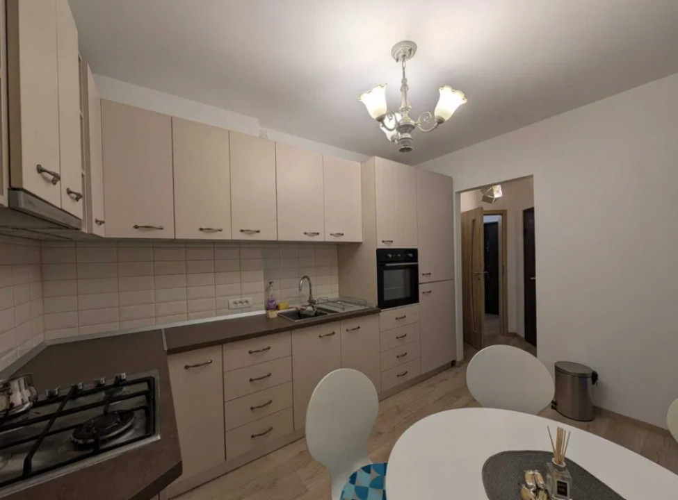 Apartament 3 camere | Centrala proprie | Calea Victoriei