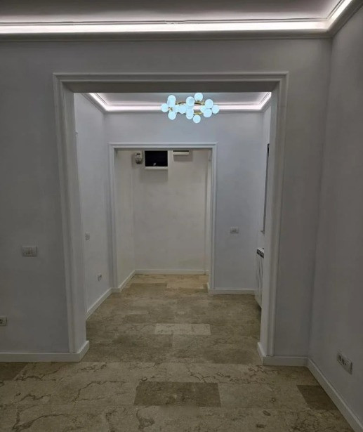 Spațiu birou cu 3 camere – Domenii / Arcul de Triumf