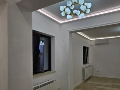 Spațiu birou cu 3 camere – Domenii / Arcul de Triumf