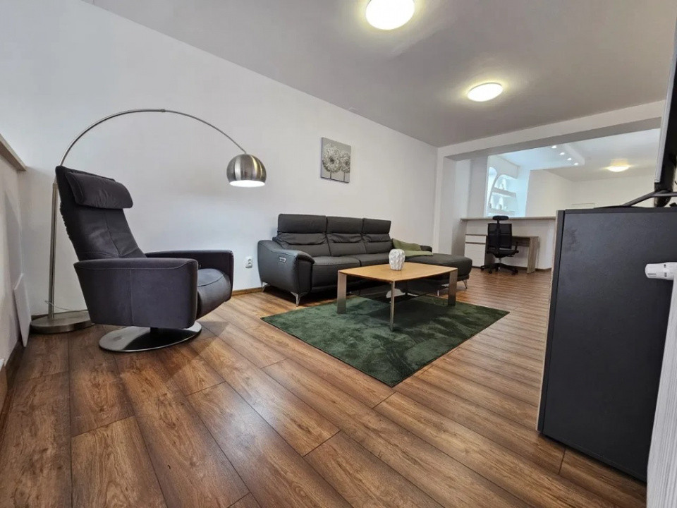 Apartament 2 camere, 80 mp – Centru