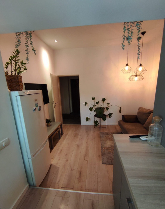Apartament 2 camere de închiriat – Universitate / Piața Rosetti