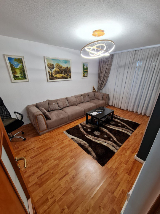 Apartament 3 camere | Bloc anvelopat | Petre Ispirescu