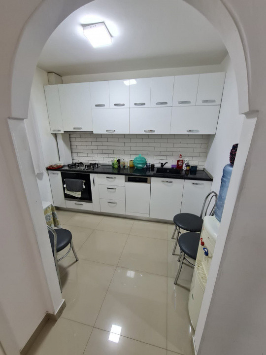 Apartament 3 camere | Bloc anvelopat | Petre Ispirescu