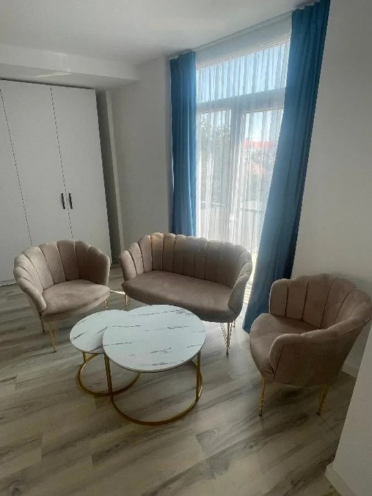 Închiriere apartament ultracentral – 2 camere