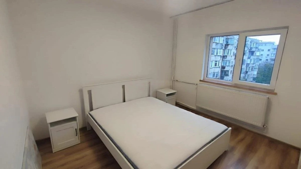 Închiriere apartament 3 camere – Mall Vitan