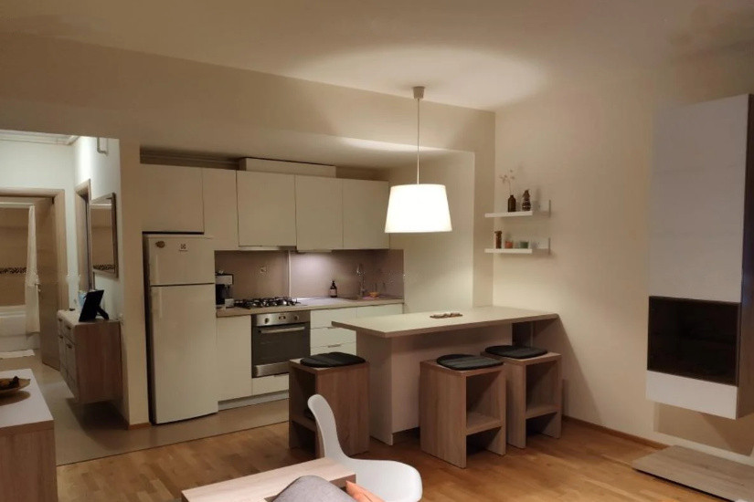 Închiriere apartament 2 camere – zona Marriott