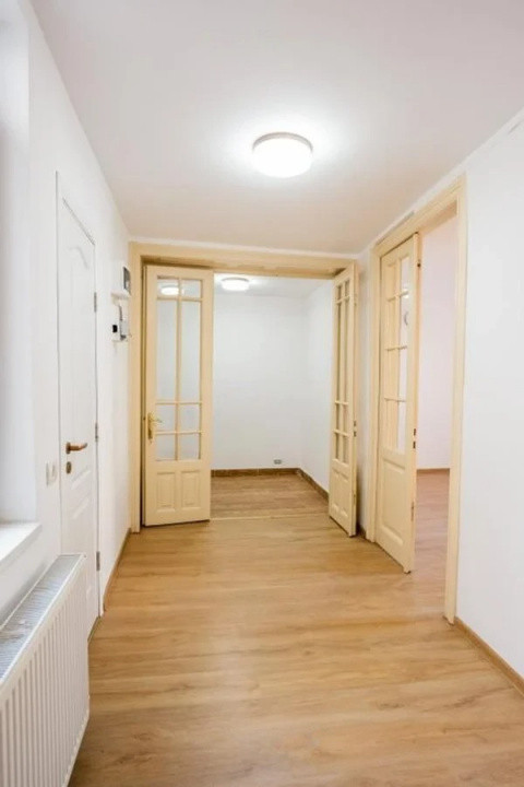 Spațiu de birouri 4 camere | Piața Victoriei