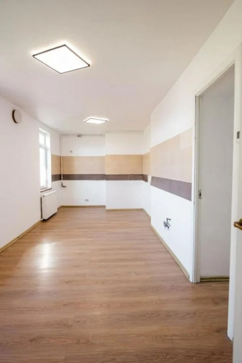 Spațiu de birouri 4 camere | Piața Victoriei