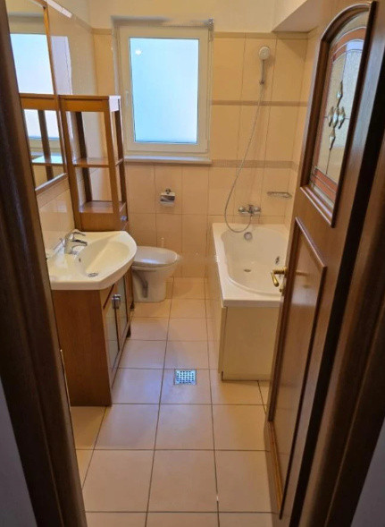 Apartament 5 camere vilă - Cotroceni