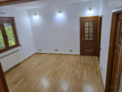 Apartament 5 camere vilă - Cotroceni
