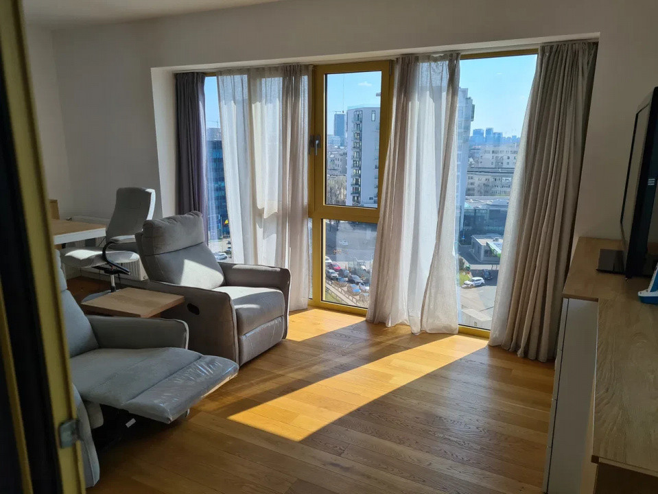 Închiriere apartament 3 camere, parcare inclusă – Aviatiei